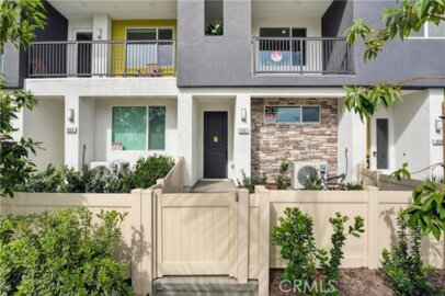 1097 N Harbor Boulevard Photo